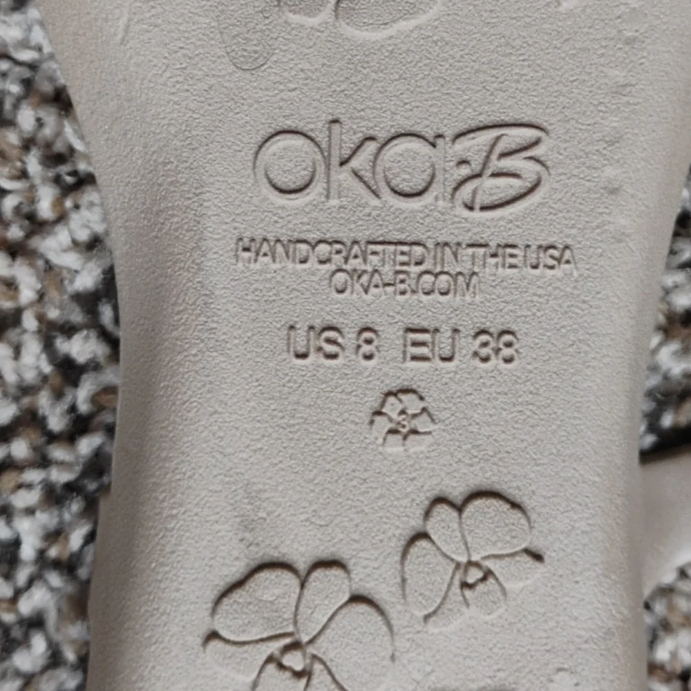NEW Oka‑B for Soft Surroundings Shell & Bead T‑Strap Sandal Size 8 Beige